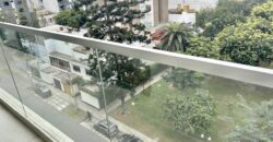 Se vende moderno Penthpuse frente a parque con terraza en Lord Cochrane